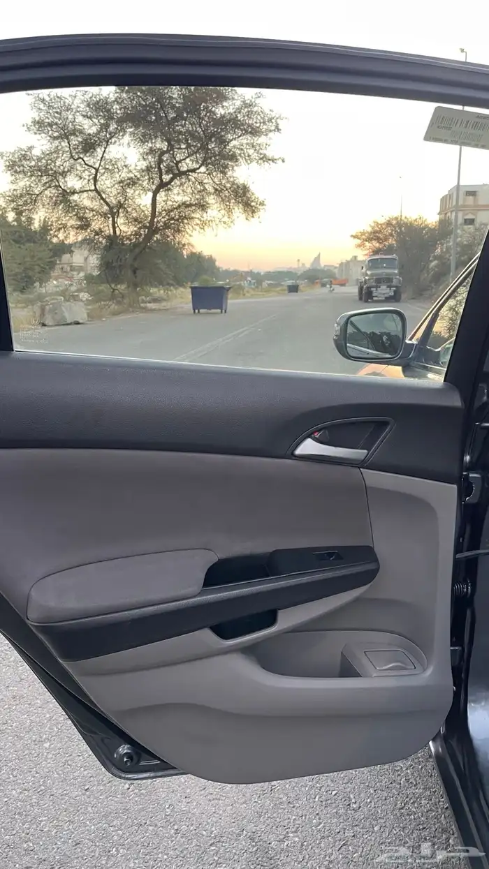 اكورد موديل 2009   2012 10