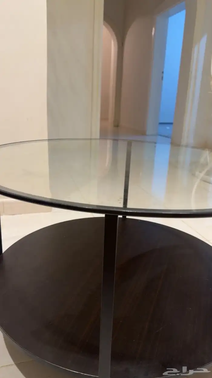 طاولة ايكيا 1