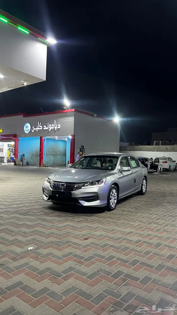 اكورد 2017 ستاندر لون فضي 4