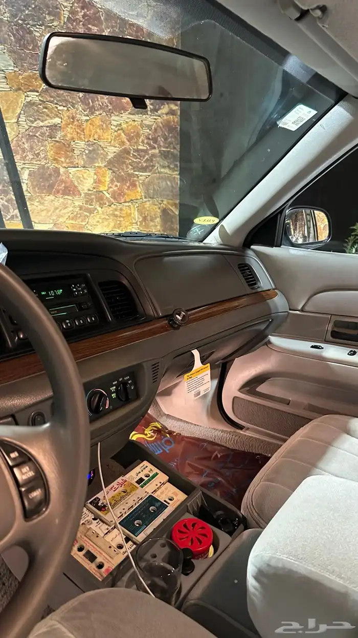 فورد كراون فكتوريا وكاله 12