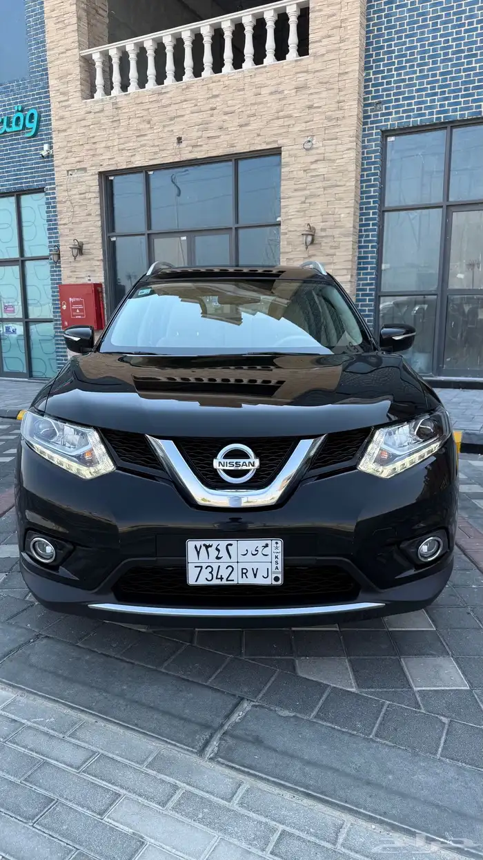 للبيع نيسان اكس تريل 2016 فل كامل - دبل 14