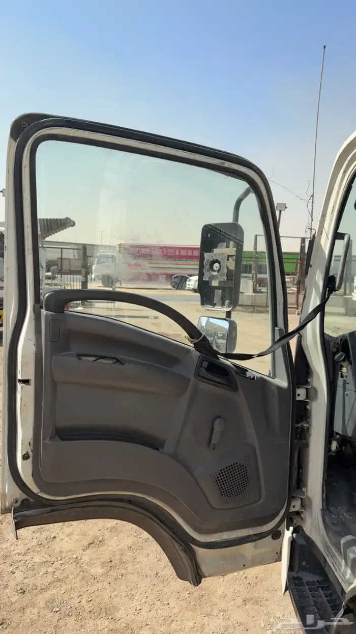 دينا ايسوزو موديل 2013 طول 4 ونص 0