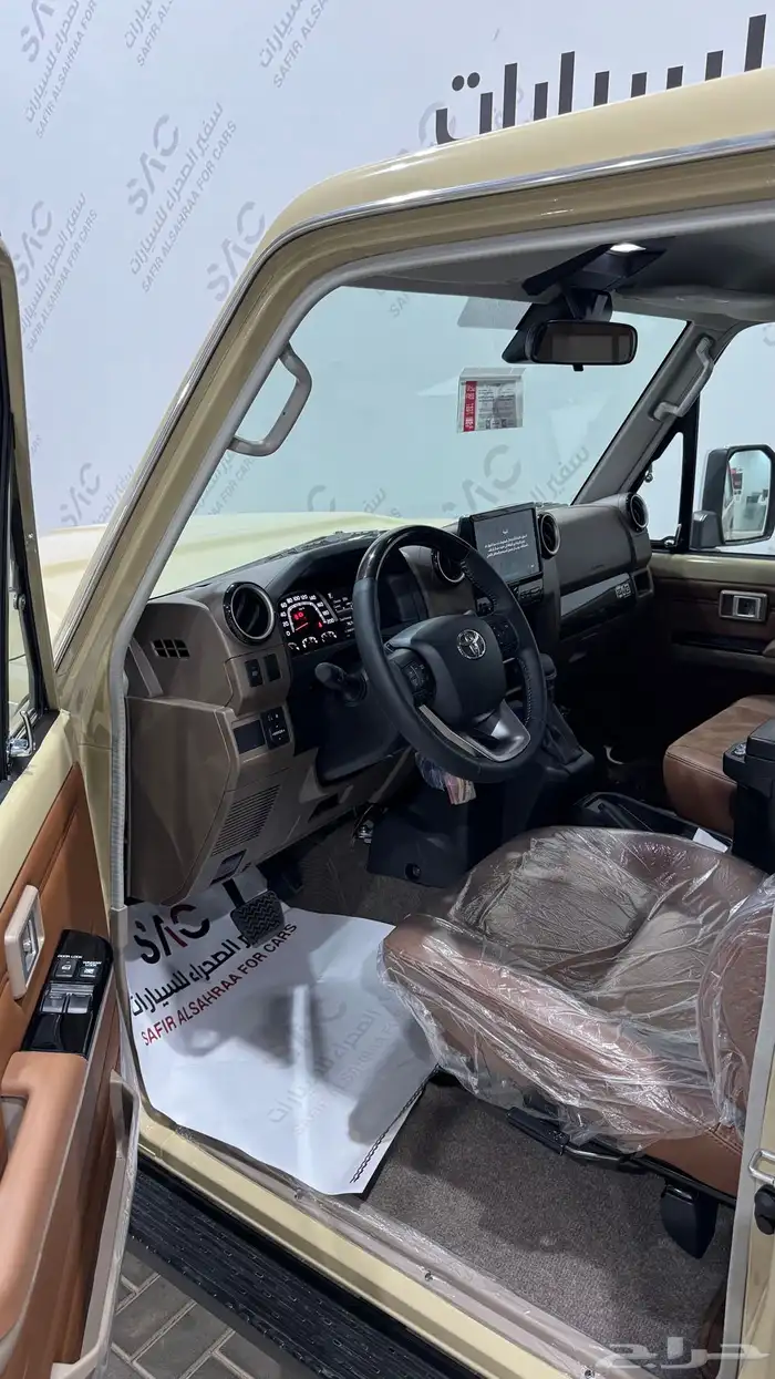 تويوتا   جيب مصندق - 2025 - تماتيك - بنزين - ونش 3
