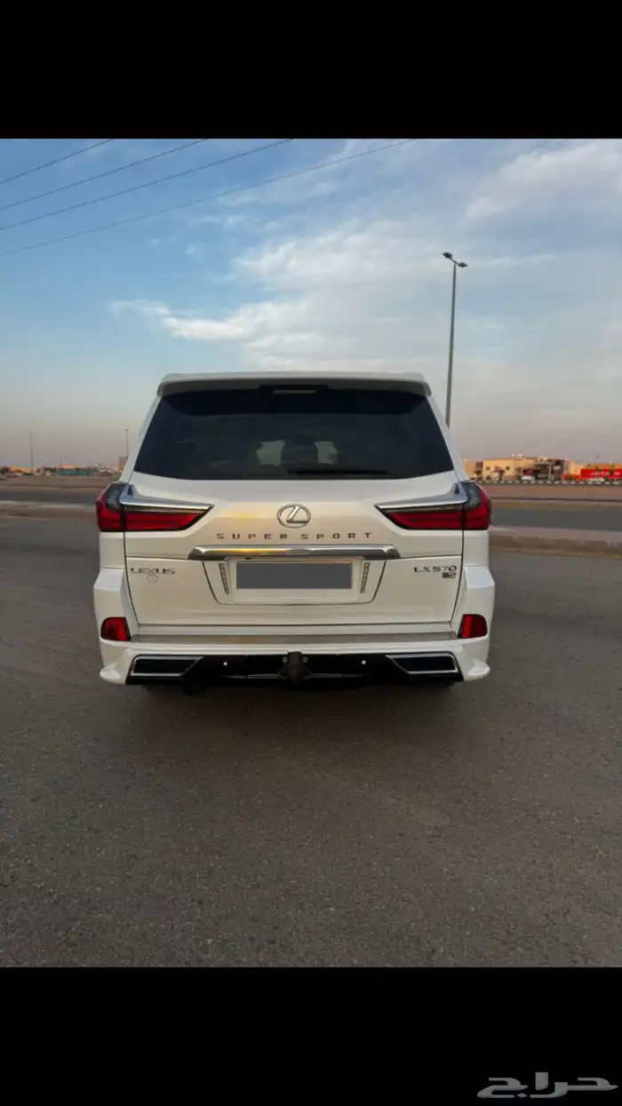 جيب لكزس 2016 بريمي 1