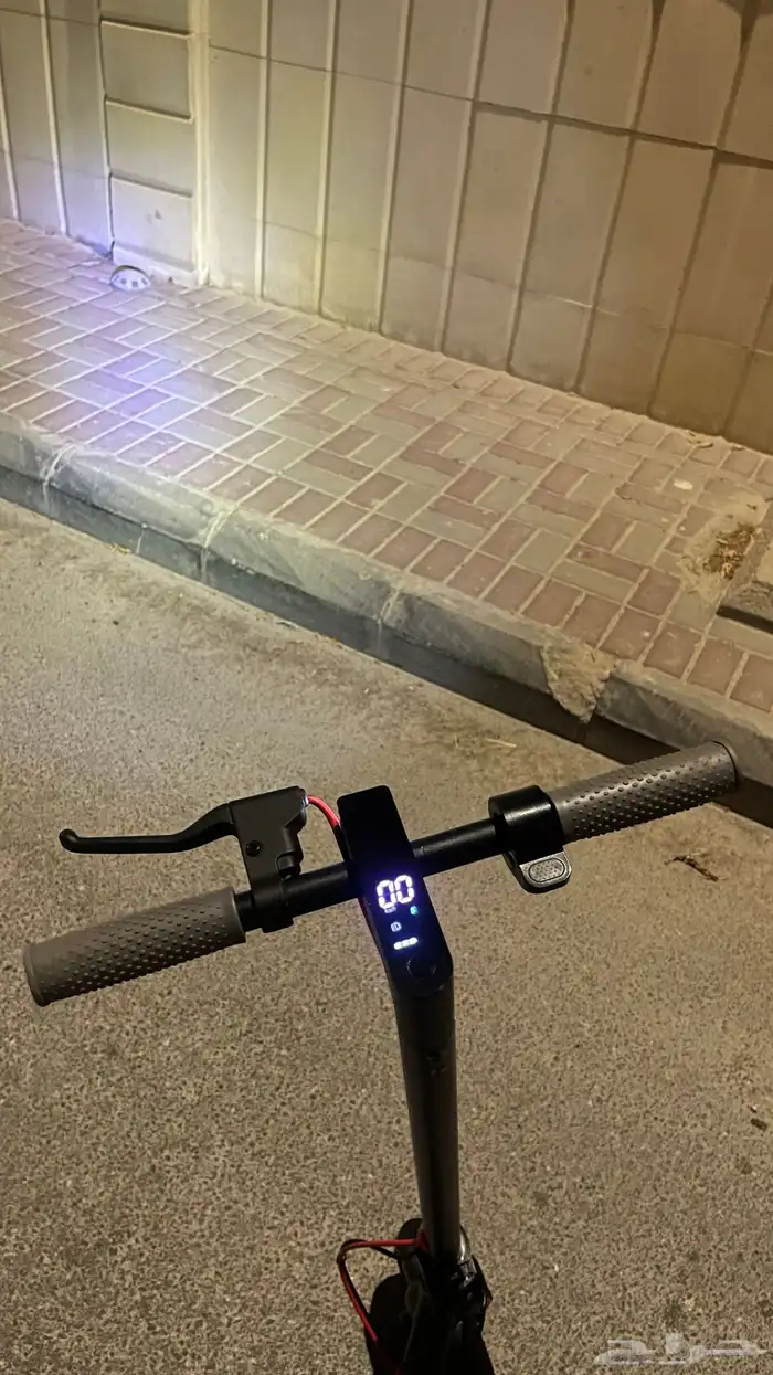 سكوتر كهربائي 1