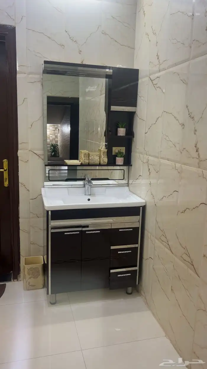 مغسله لون بني 4ارفف استخدام بسيط 0