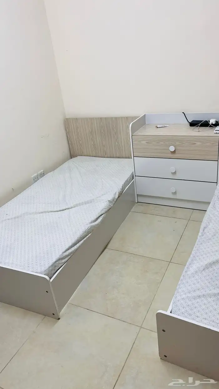 غرفة اطفال من هوم بوكس بحالة ممتازه 1