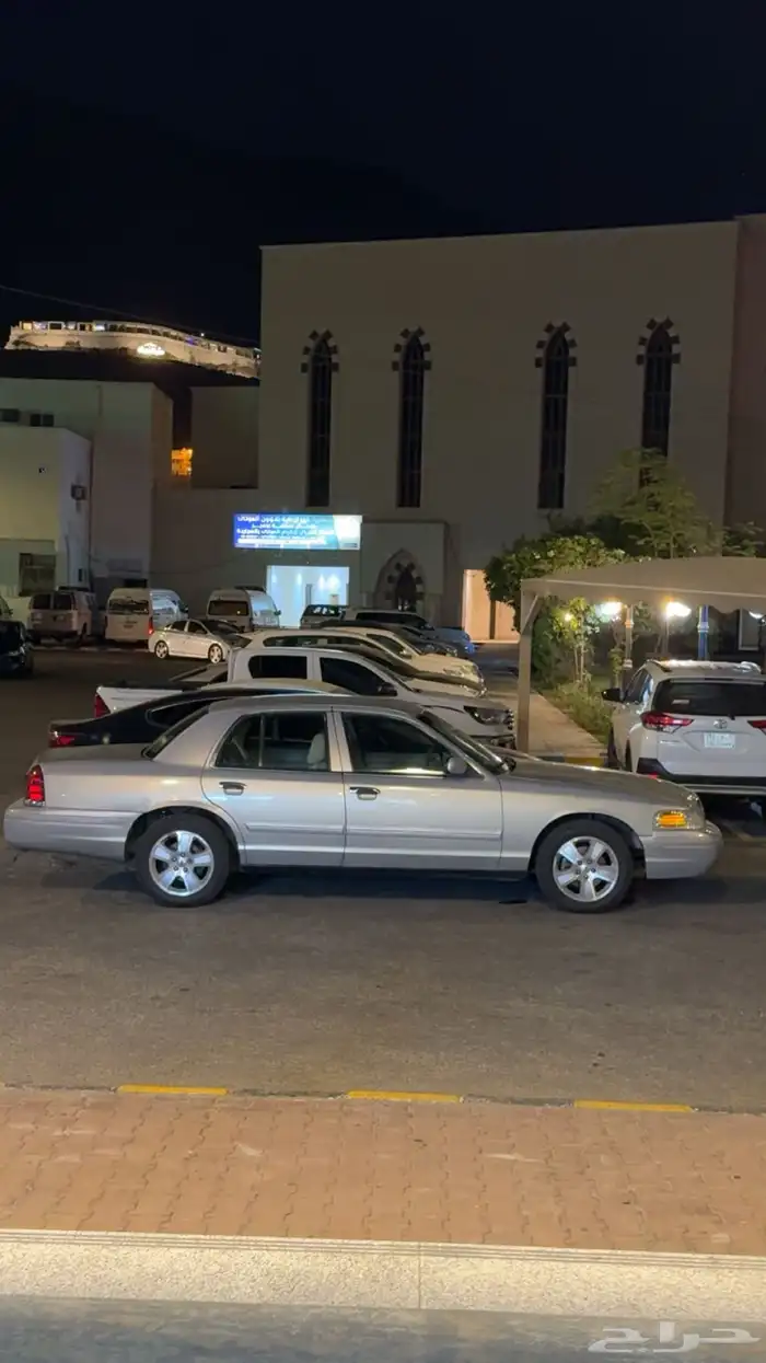 فورد فكتوريا 7