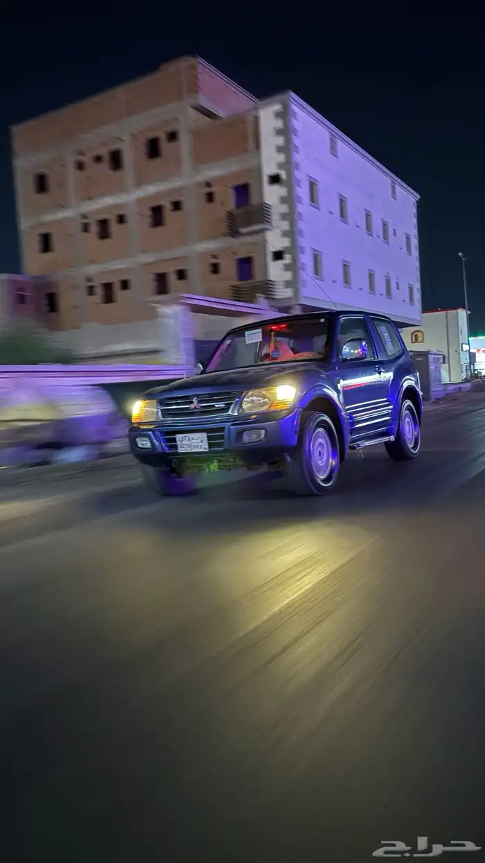 باجيرو 2001 للبيع ب 13500 وقابل للتفاوض للصامل 36