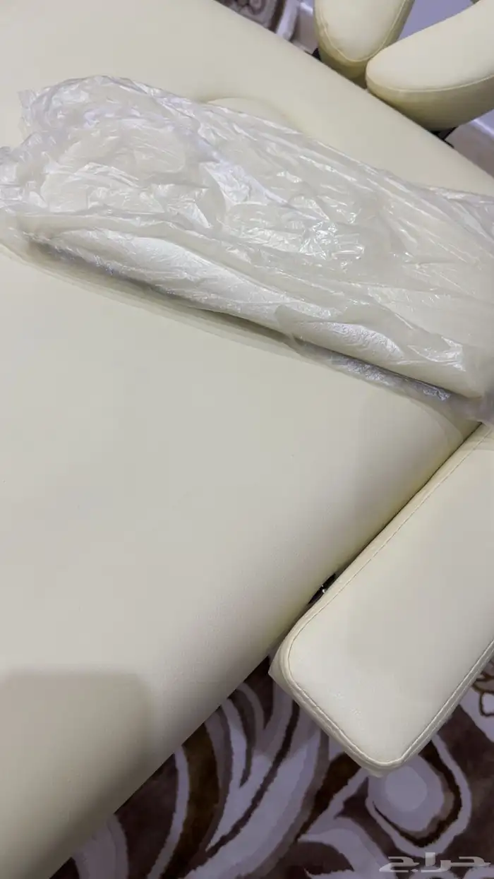 سرير مساج جديد نظيييف 1