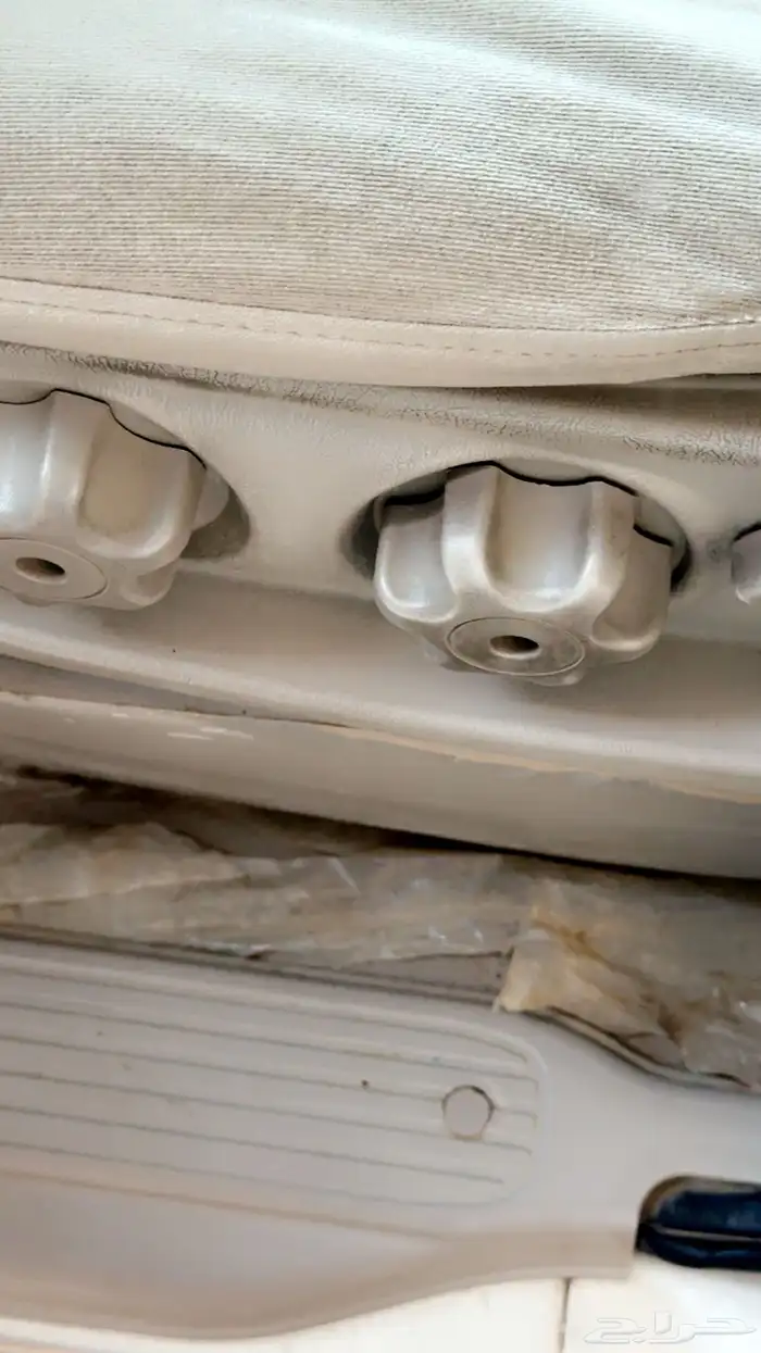 فان كيا قير عادي مبيعات حكومية مخزن 6