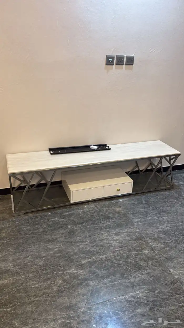 طاوله رخام جديده 0