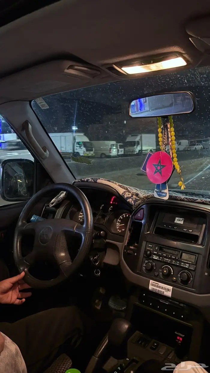 باجيرو 2001 للبيع ب 13500 وقابل للتفاوض للصامل 14