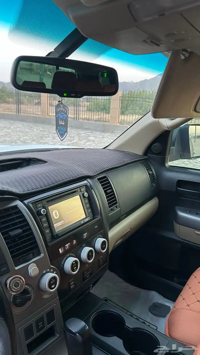 تويوتا سكويا 2015 نص فل للبيع 14