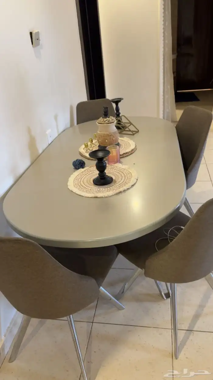 طاوله طعام 0