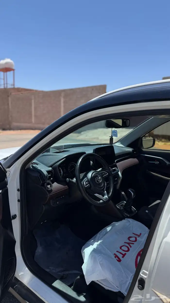 اوربان كروزر 8