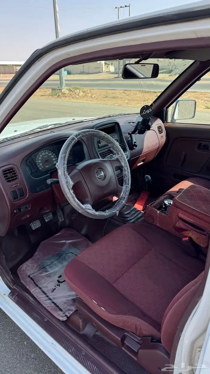 نيسان ددسن غمارتين 2011 عداد قليل 5