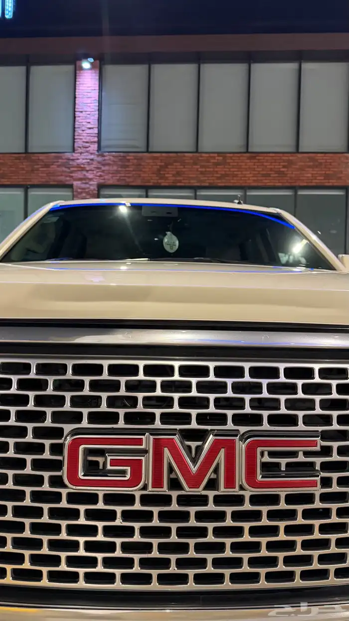 للبيع يوكن دينالي 2015 دبل لون لؤلؤي 4