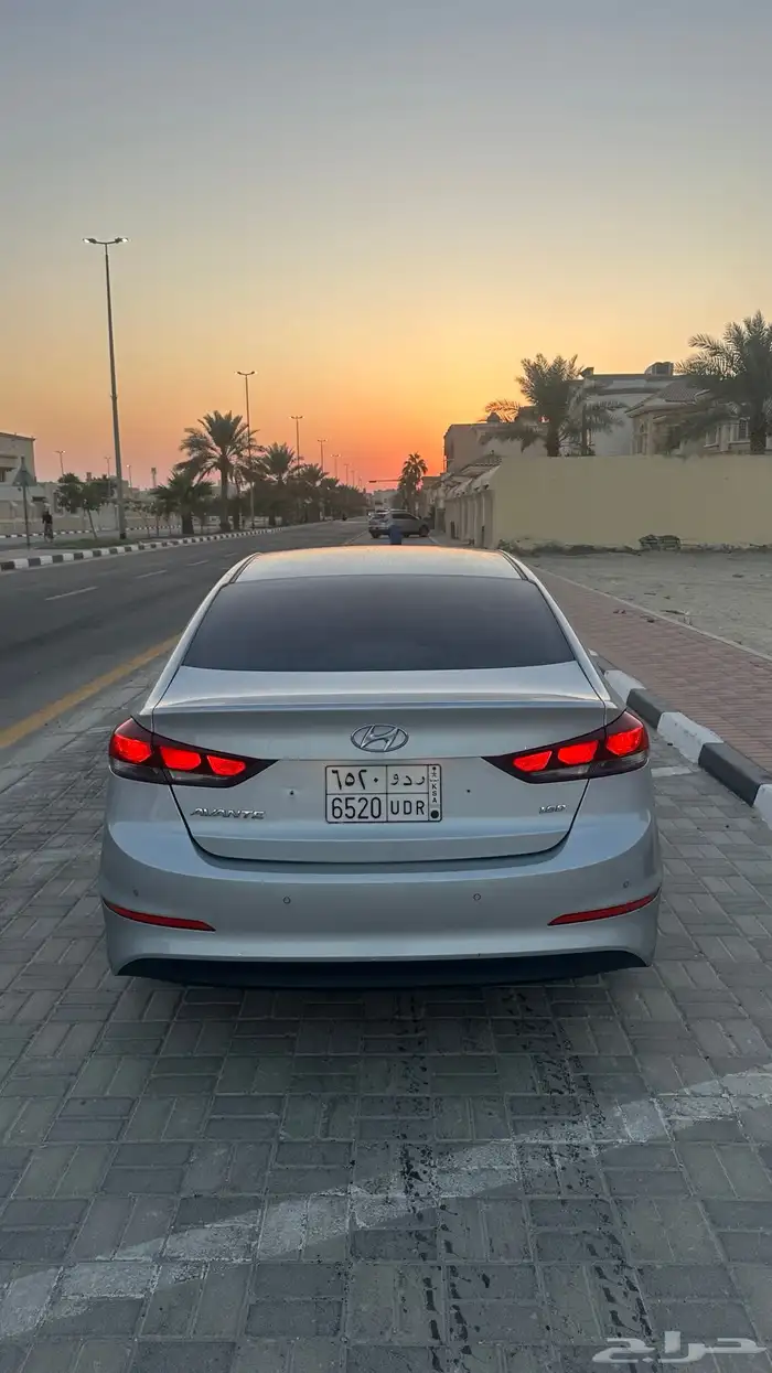 افانتي 2018 فضي ( ديزل ) 6