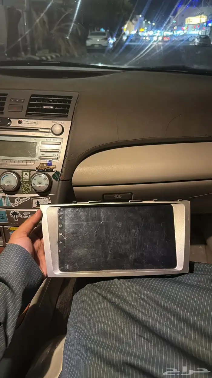 شاشة كامري 2011 0