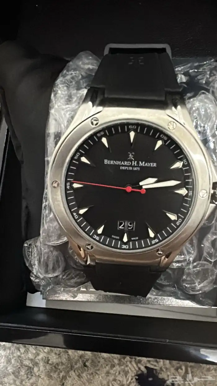 ساعه للبيع سويسريه جديده 0