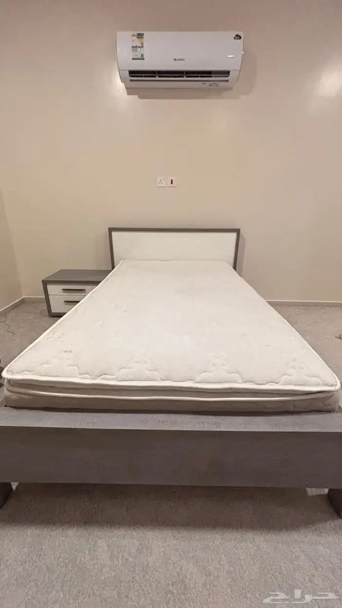 غرفة نوم - شبه جديدة 3