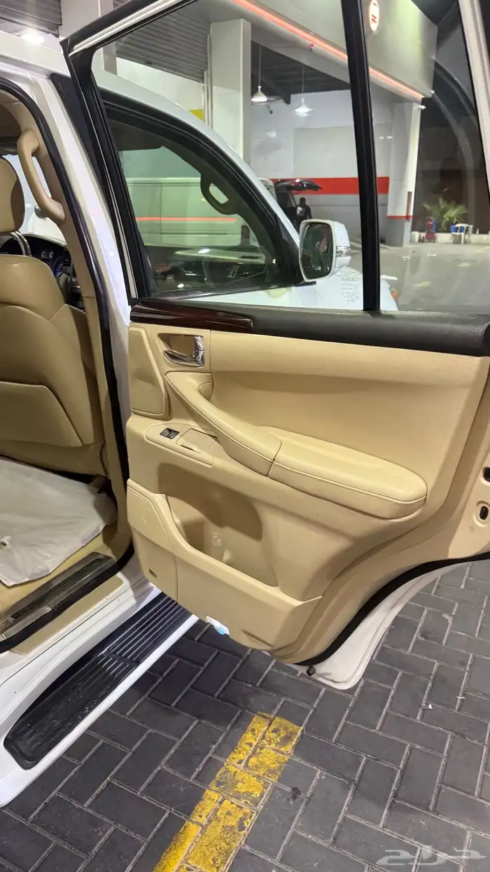 للبيع لكزز 2009 13