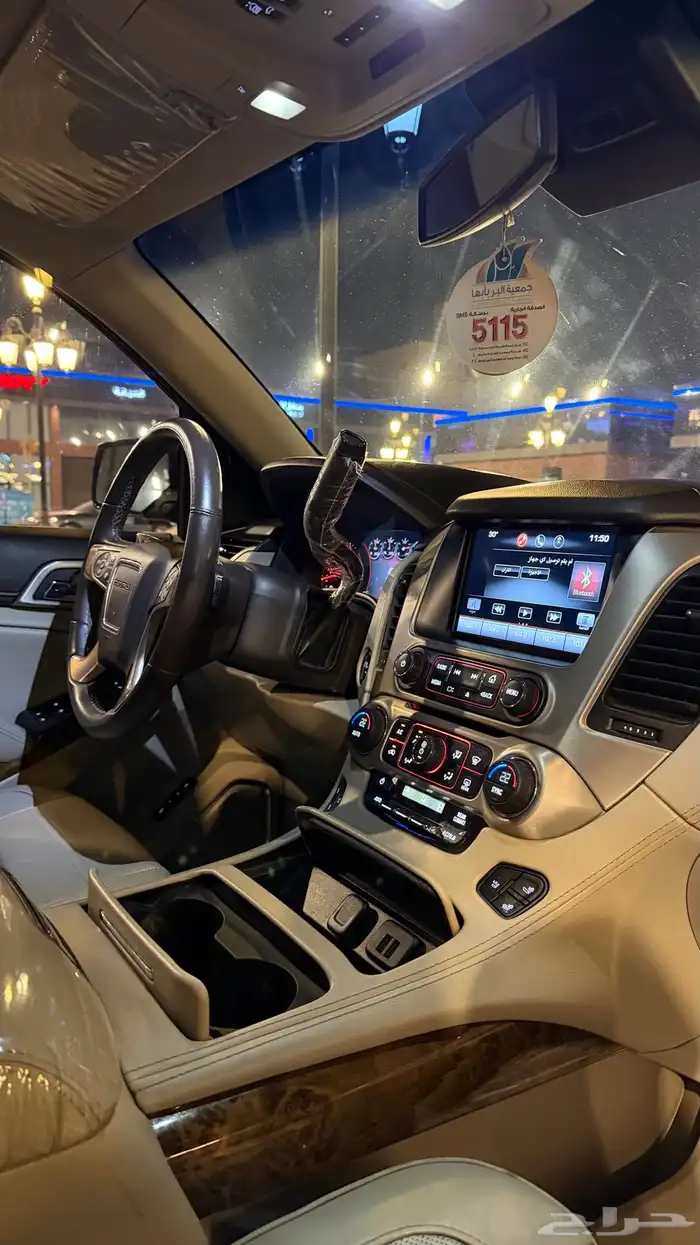 للبيع يوكن دينالي 2015 دبل لون لؤلؤي 10