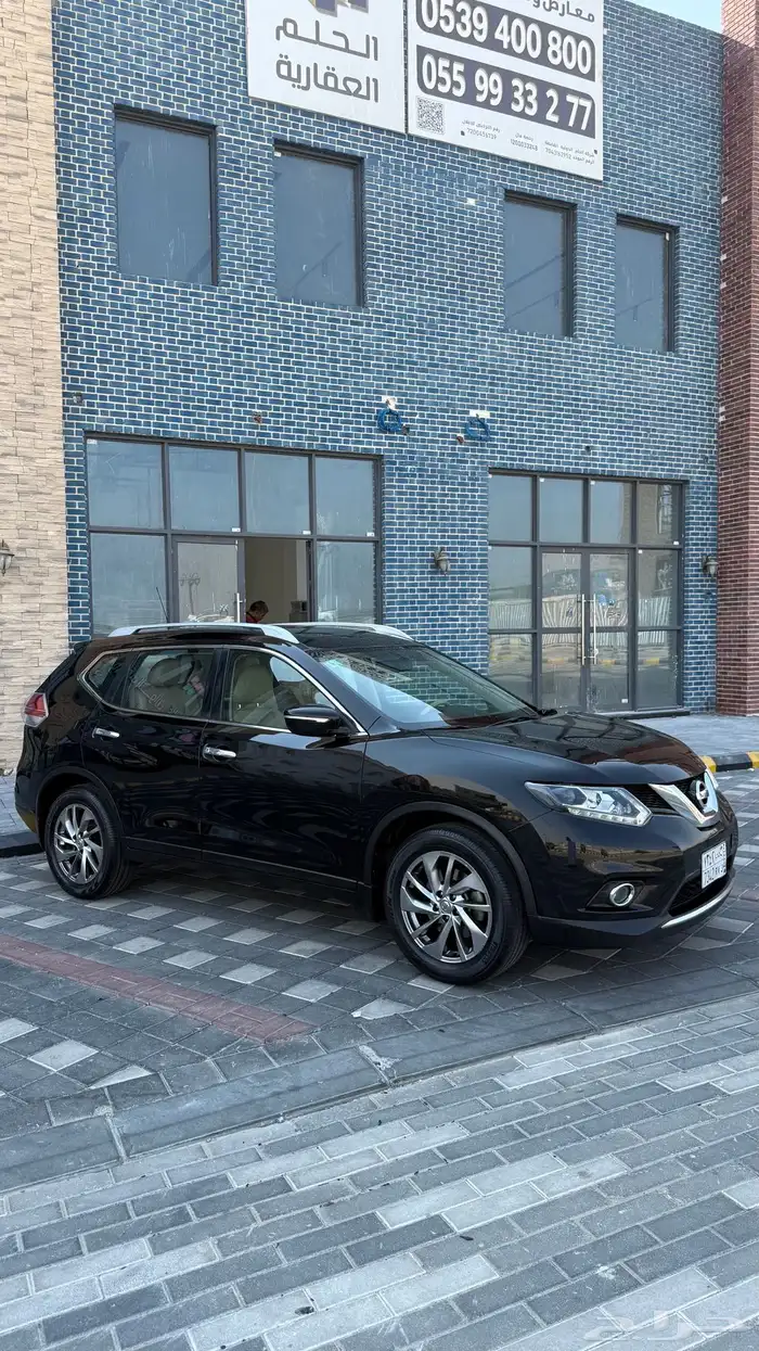 للبيع نيسان اكس تريل 2016 فل كامل - دبل 10
