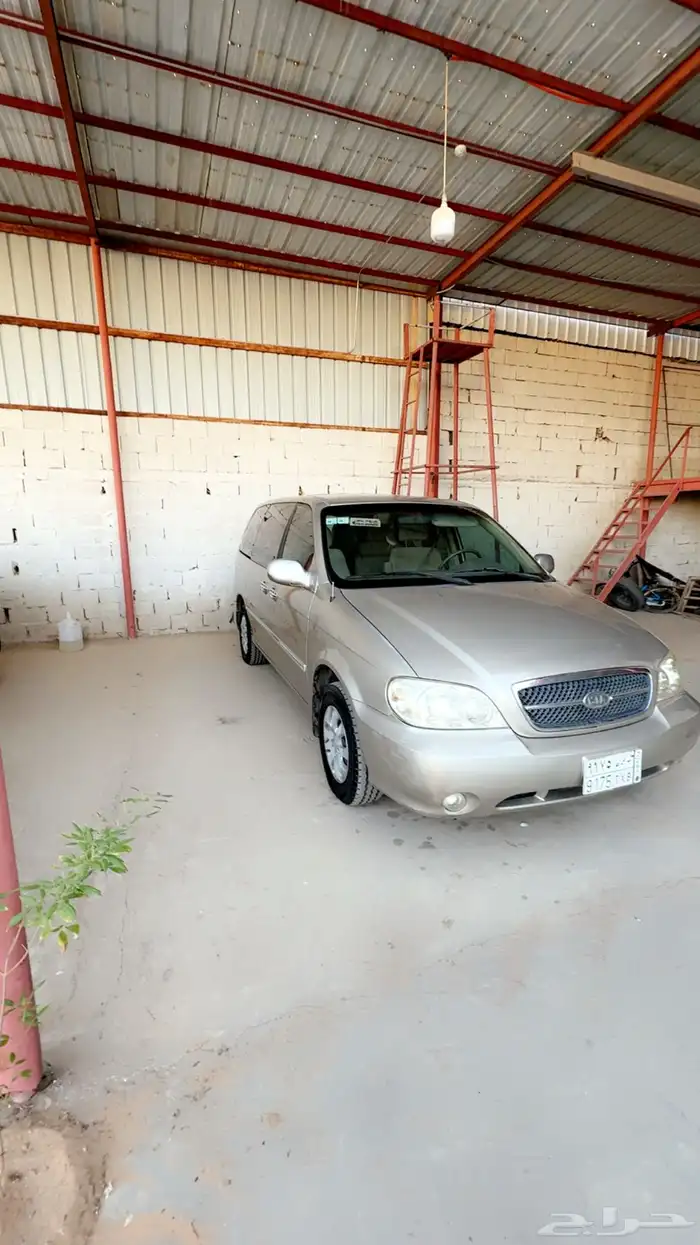 فان كيا قير عادي مبيعات حكومية مخزن 1