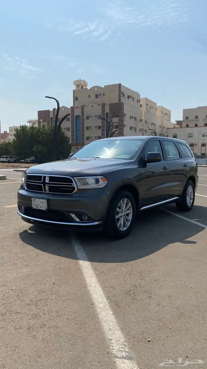 دودج دورانجو محرك 6 سلندر موديل 2014 عداد 178 الف كيلو 3