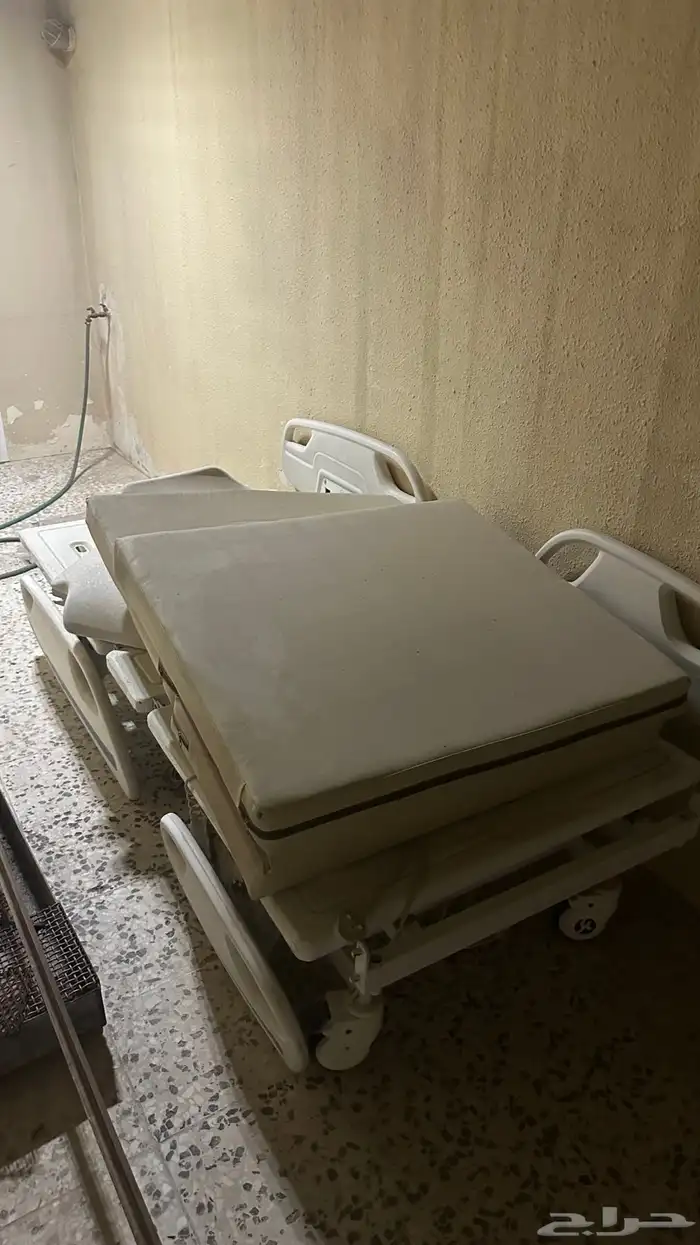 سرير ارامكو وملحقات اخرى ( اسطوانات غاز والخ . ) 5