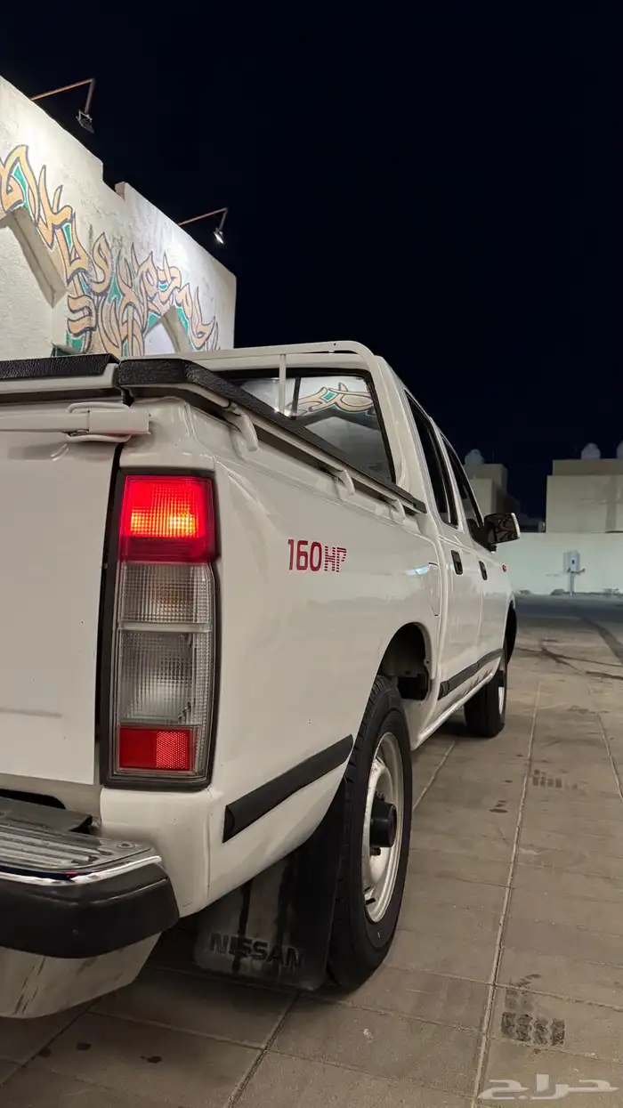 نيسان ددسن غمارتين 2011 عداد قليل 10