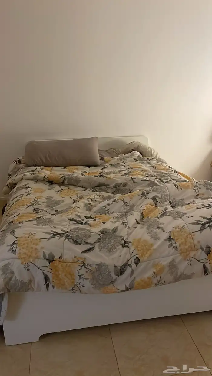 سرير جديد 120 في 200 سعر البيع 500 1