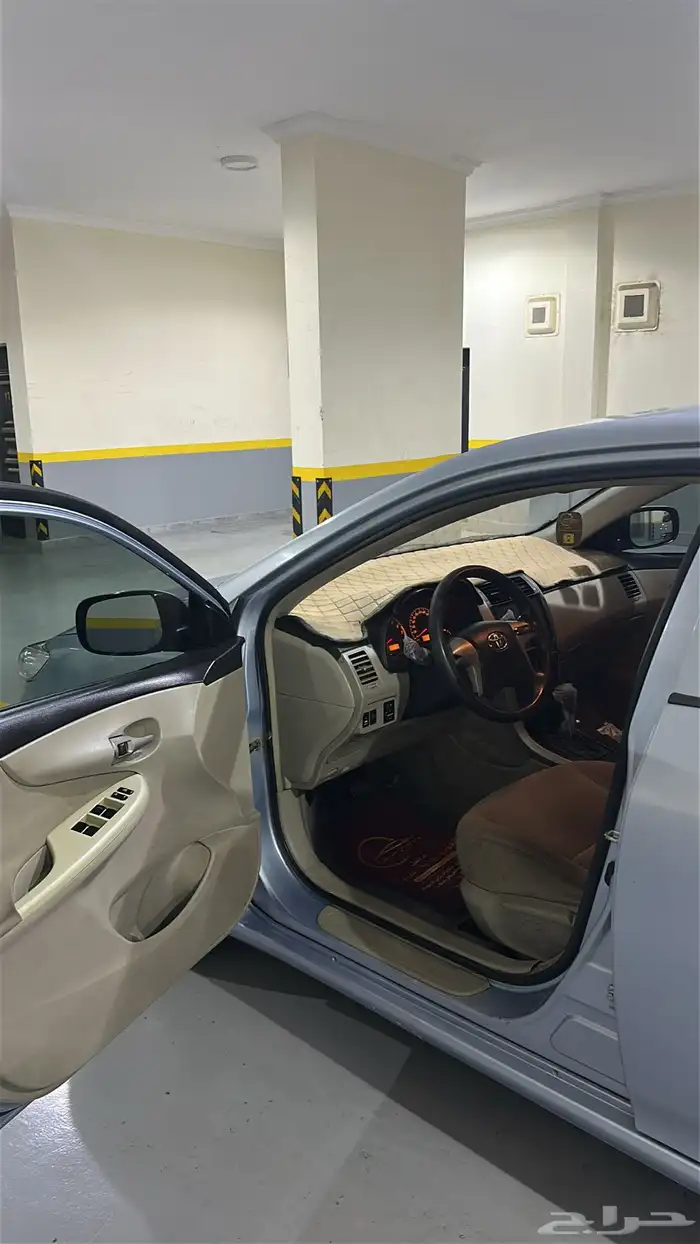 تويوتا كورولا 2013 للبيع 13