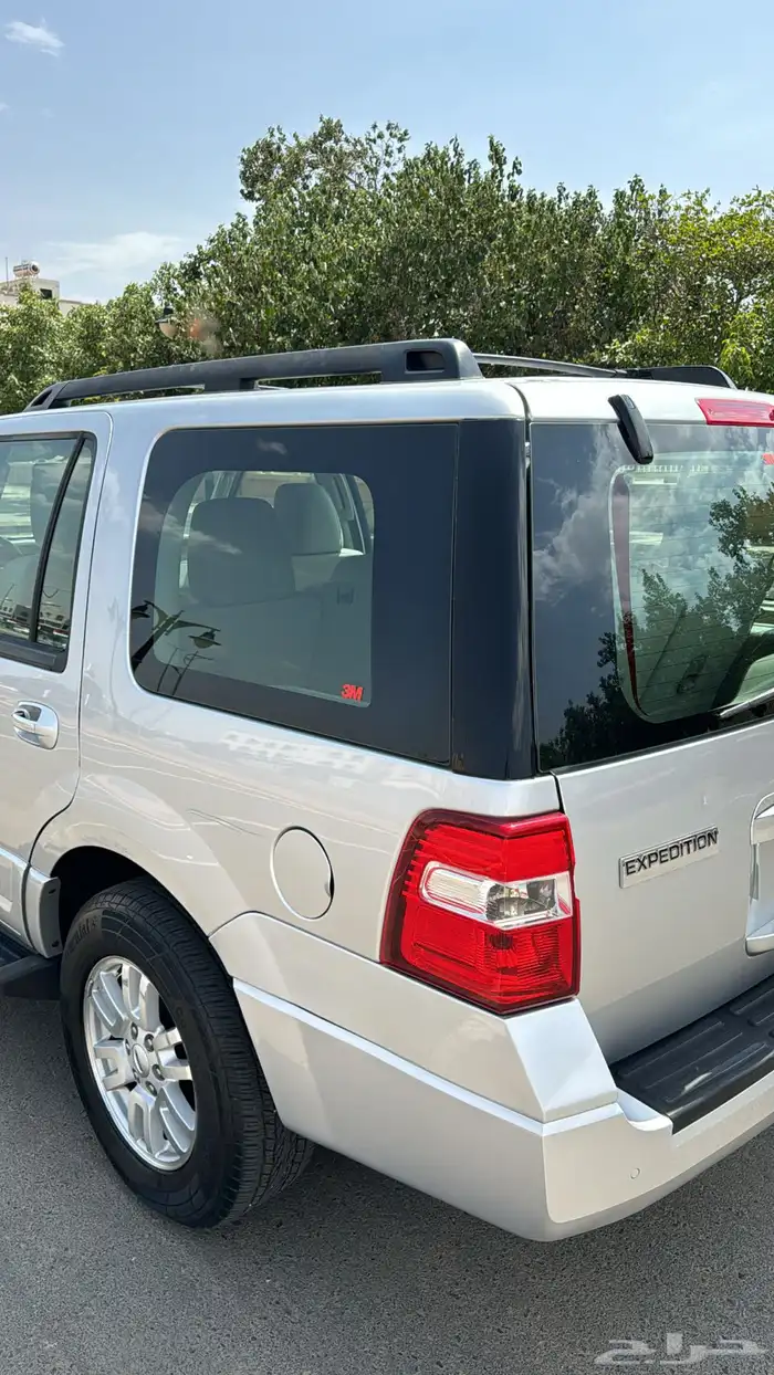 فورد اكسبديشن 2012 مشروط 9