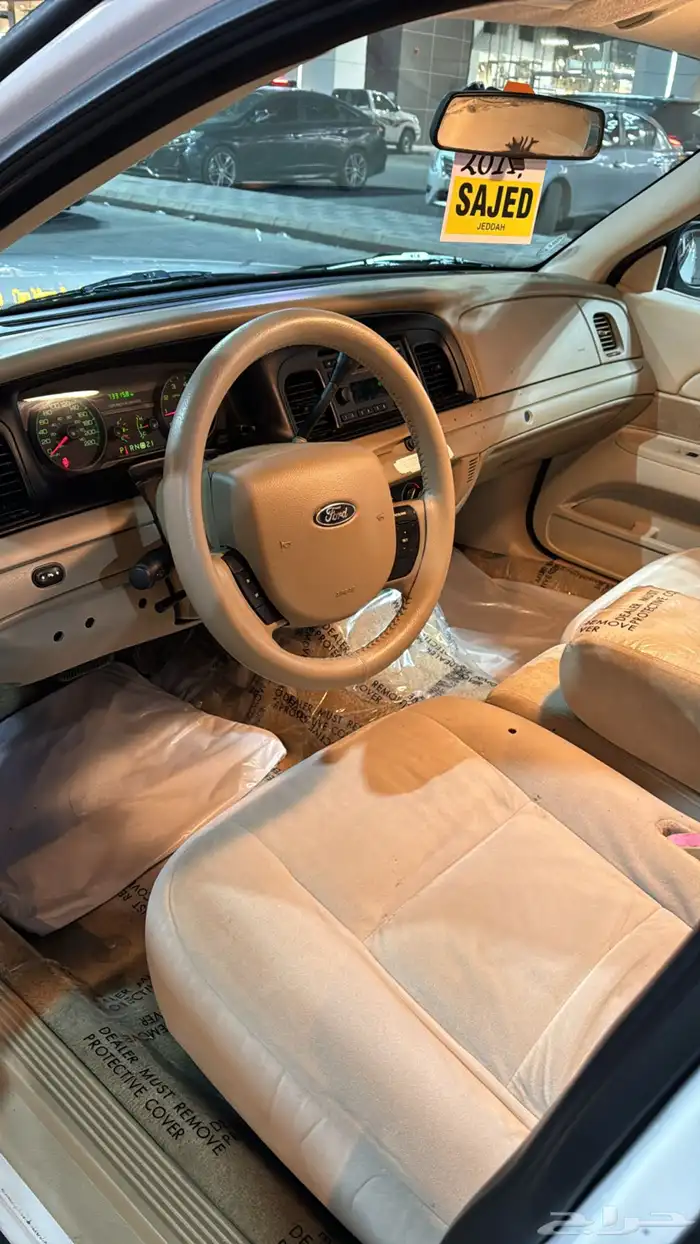 للبيع فورد كراونا فكتوريا بوليسي 2011 نضيف جدا 13