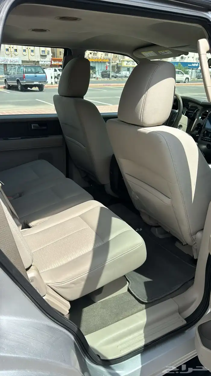 فورد اكسبديشن 2012 مشروط 16