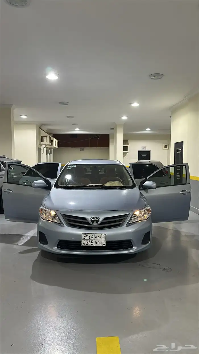 تويوتا كورولا 2013 للبيع 7