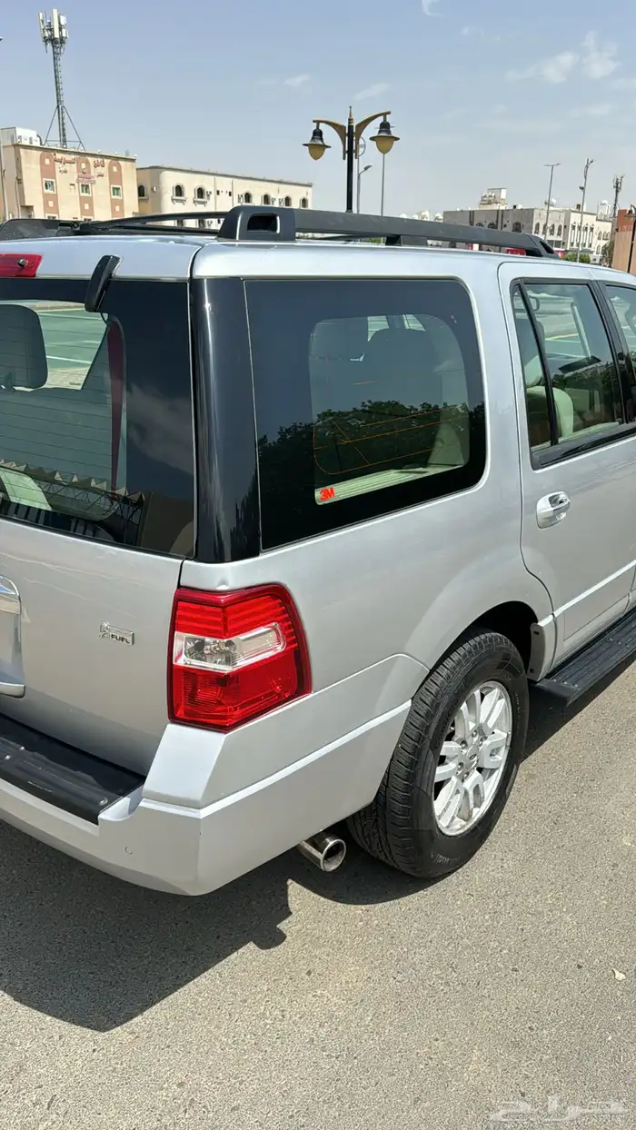 فورد اكسبديشن 2012 مشروط 8