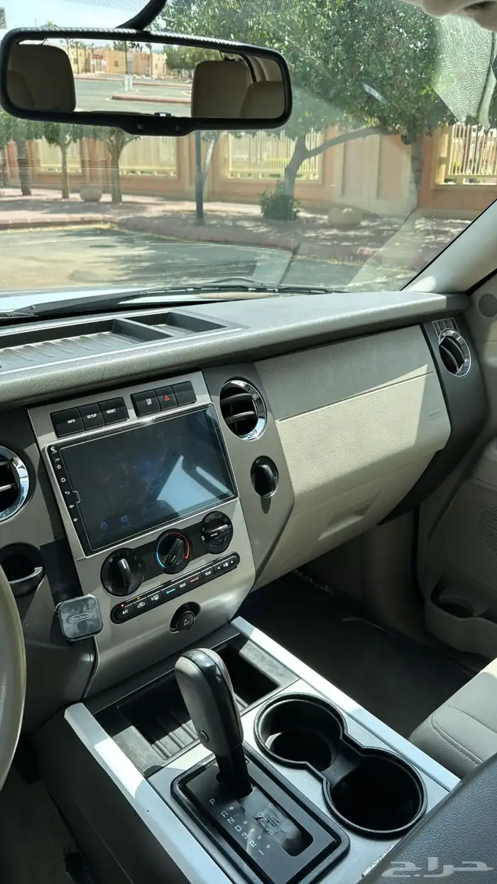 فورد اكسبديشن 2012 مشروط 19