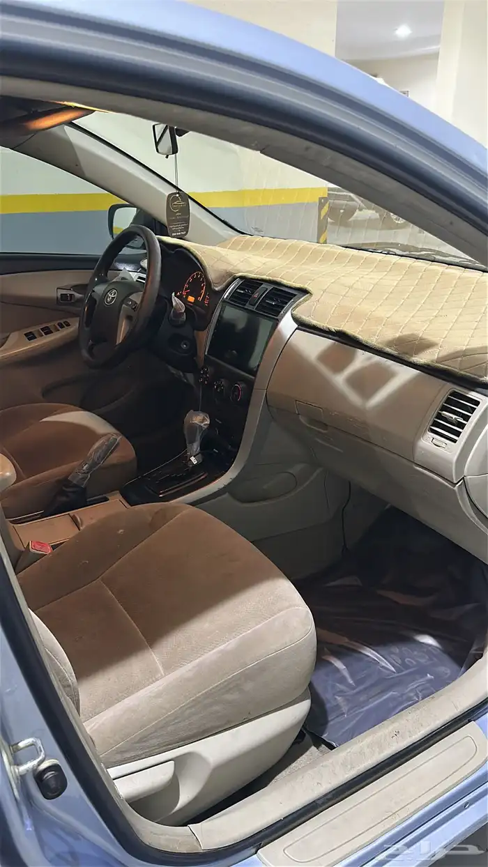 تويوتا كورولا 2013 للبيع 12