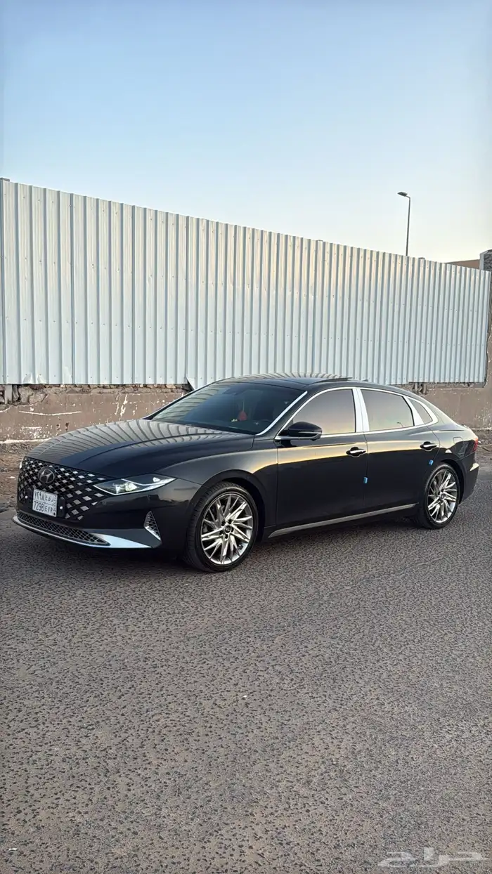 ازيرا موديل 22فل كامل اعلى فئه وارد كوريا 19