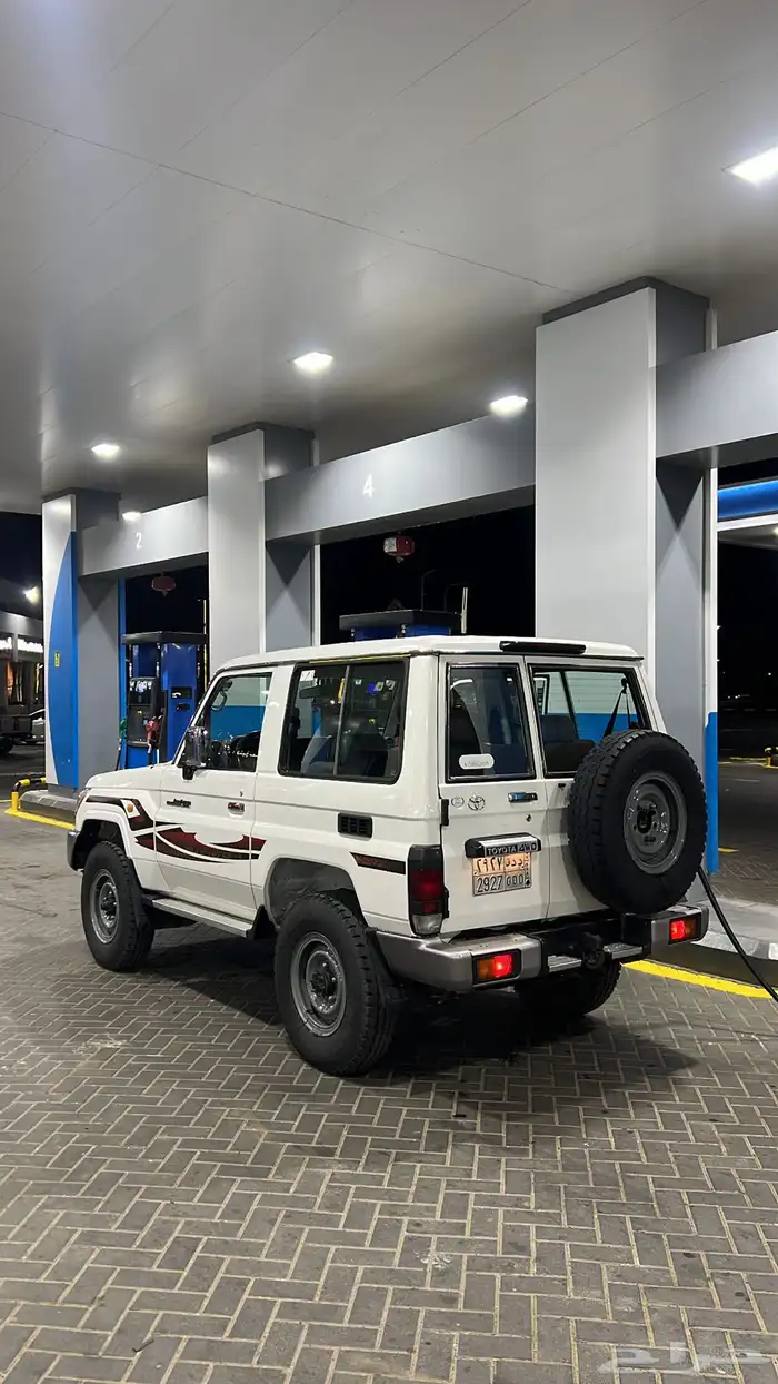 ربع 16 ملكزز 4