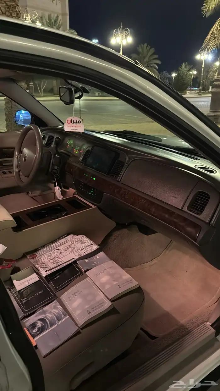 للبيع فورد ماركيز 2010 مالك ثاني من الوكاله 16