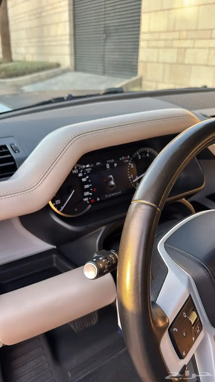 ديفندر 2023 كاربثين 8