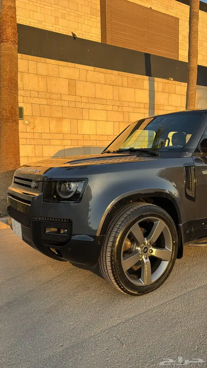 ديفندر 2023 كاربثين 2