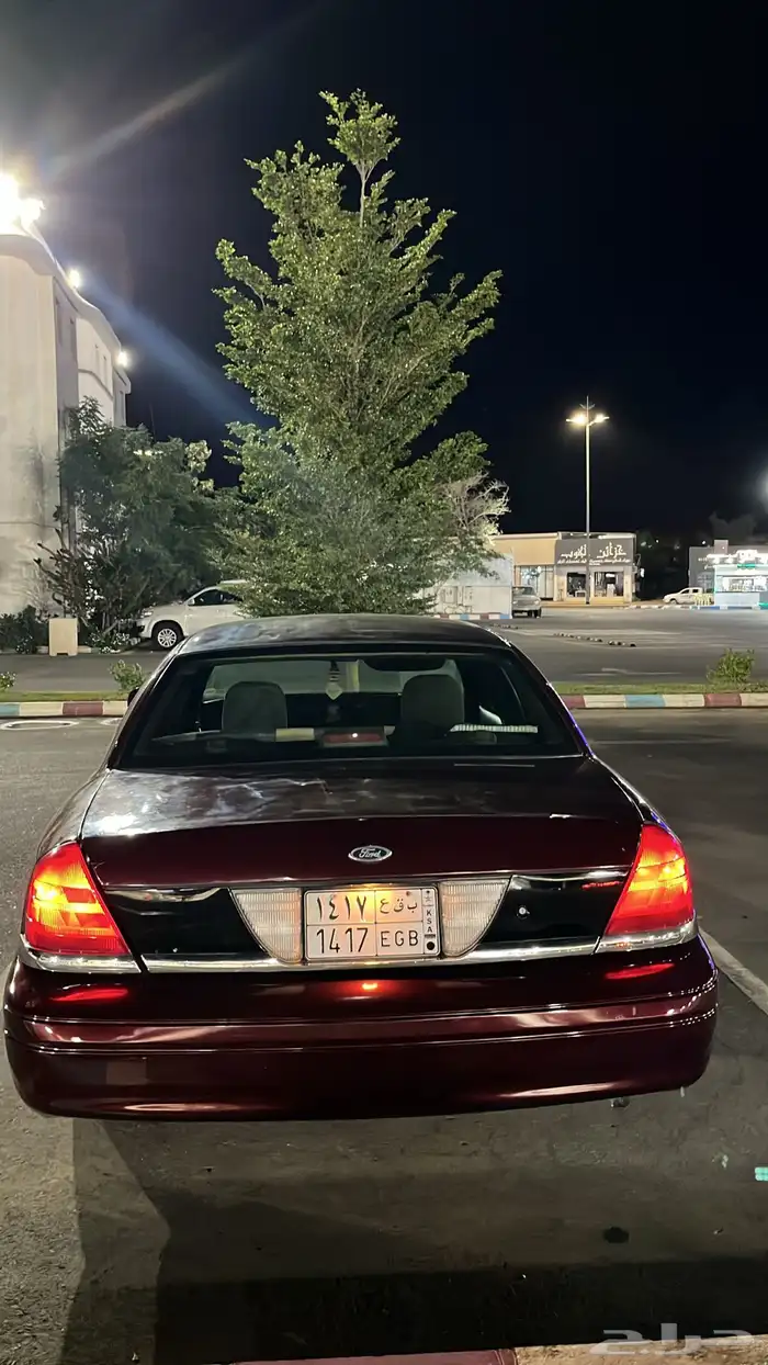 فورد فكتوريا 2008 1