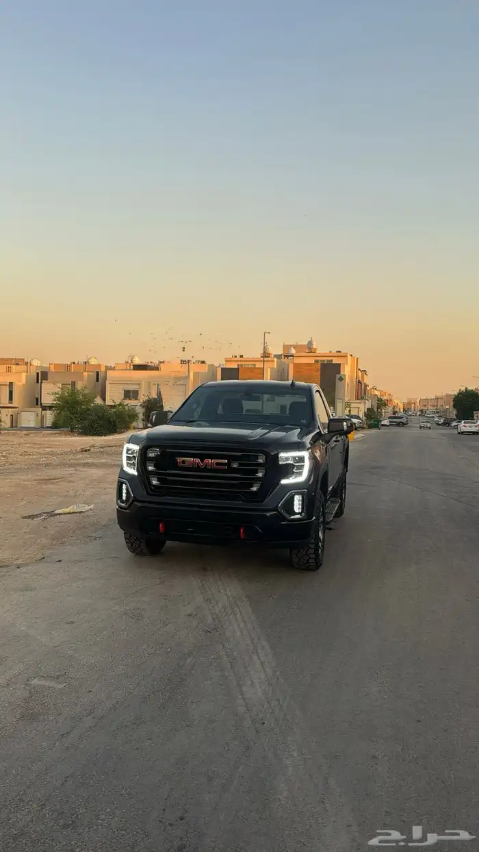 جمس سيرا 2021 AT4مخزن شبه الاصفار 0