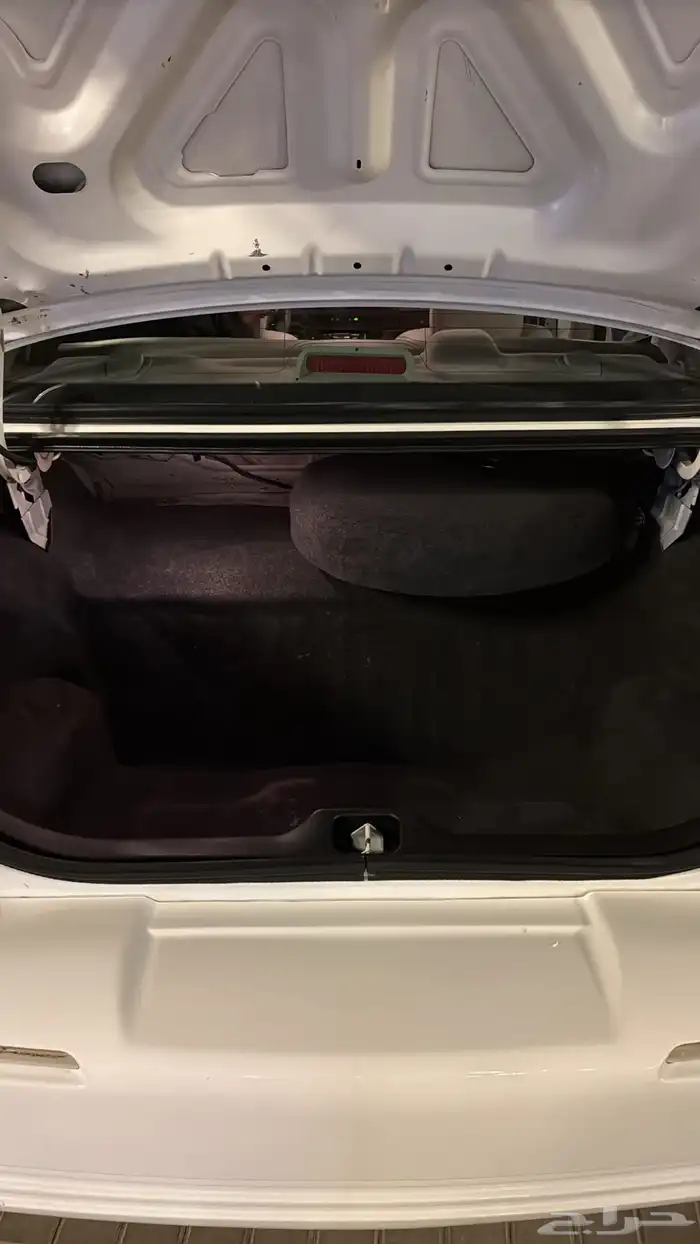 للبيع فورد ماركيز 2010 مالك ثاني من الوكاله 15